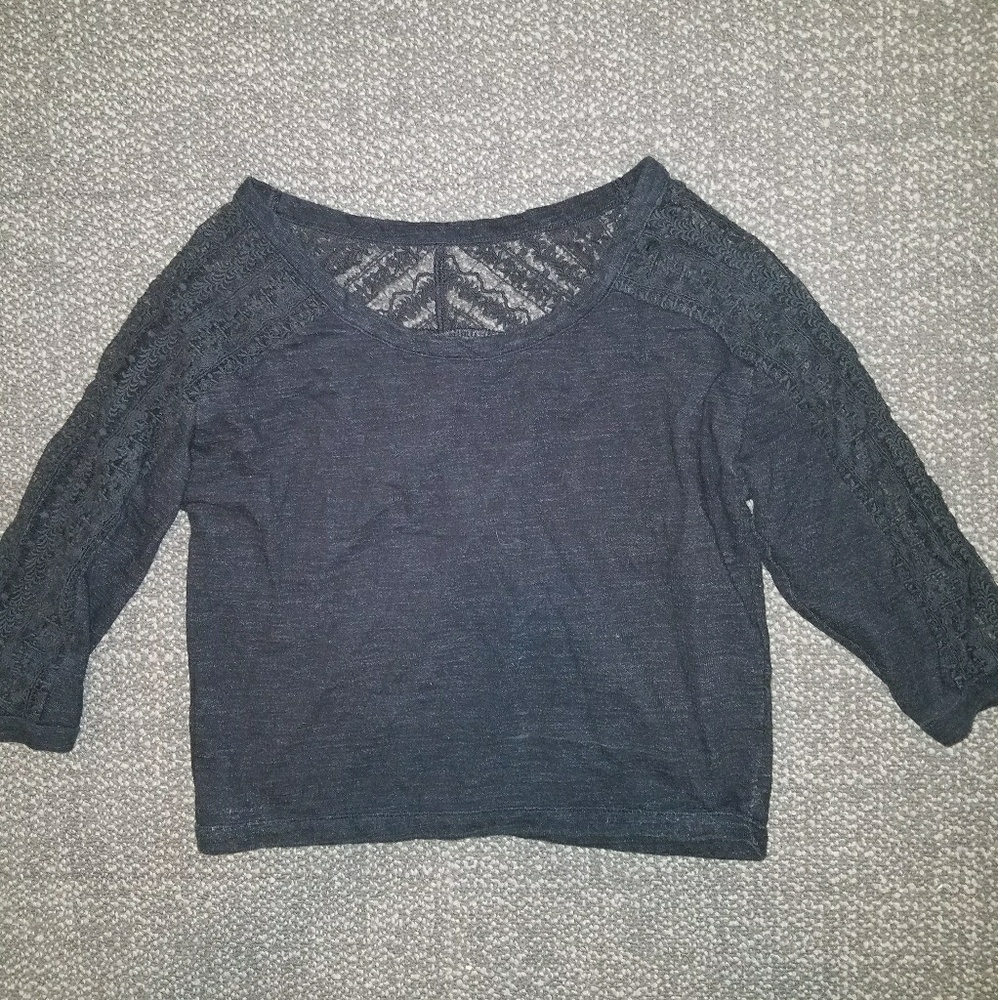 Crop top